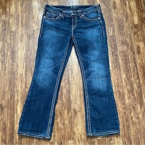 SILVER Aiko Bootcut Mid Rise Bootcut Jeans Size 32